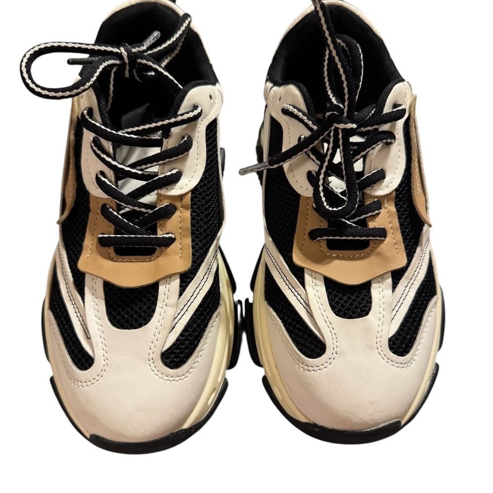 Steve Madden Black and Cream Sneakers - Picture 2 of 5